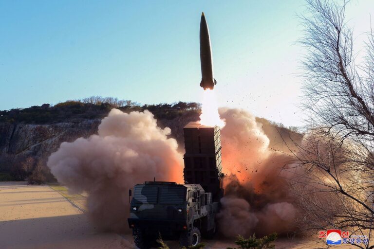 Un millier de missiles balistiques SRBM Hwasong-11D déployés autour de Pyongyang à portée de Séoul