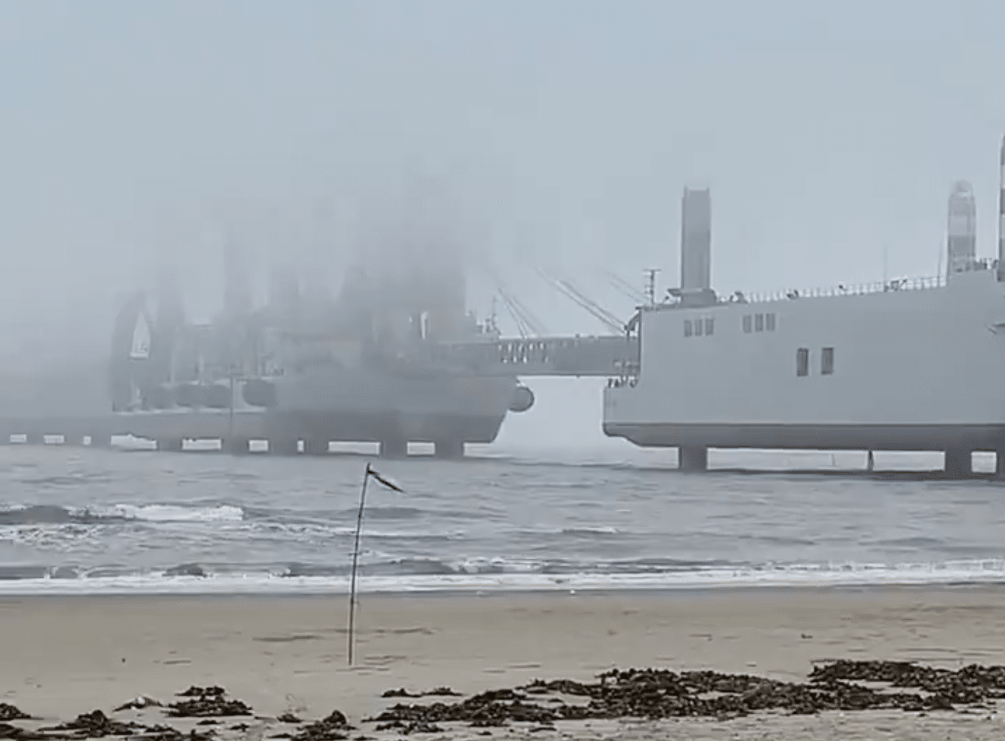 Ponton assaut chine Algérie | Assaut amphibie | Aviation de chasse