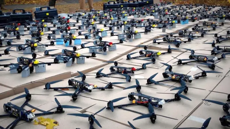 Le Mur de drones sera-t-il la parade ultime aux drones d'attaque et bombes planantes russes ? 100 Mur de drones