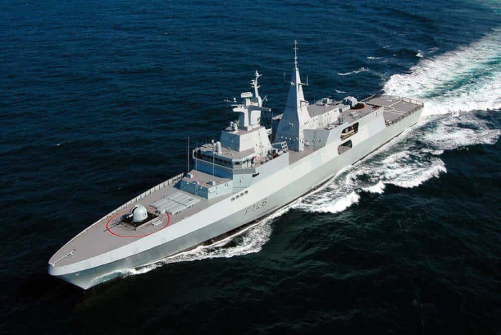 MEKO A200 sud-africaine