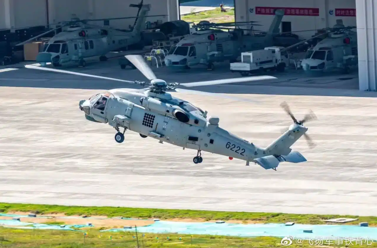 hélicoptère naval Z-20F