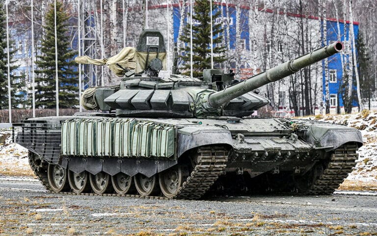 Pourquoi le char sans equipage T-72 Szturm est-il décisif pour les armées russes ?