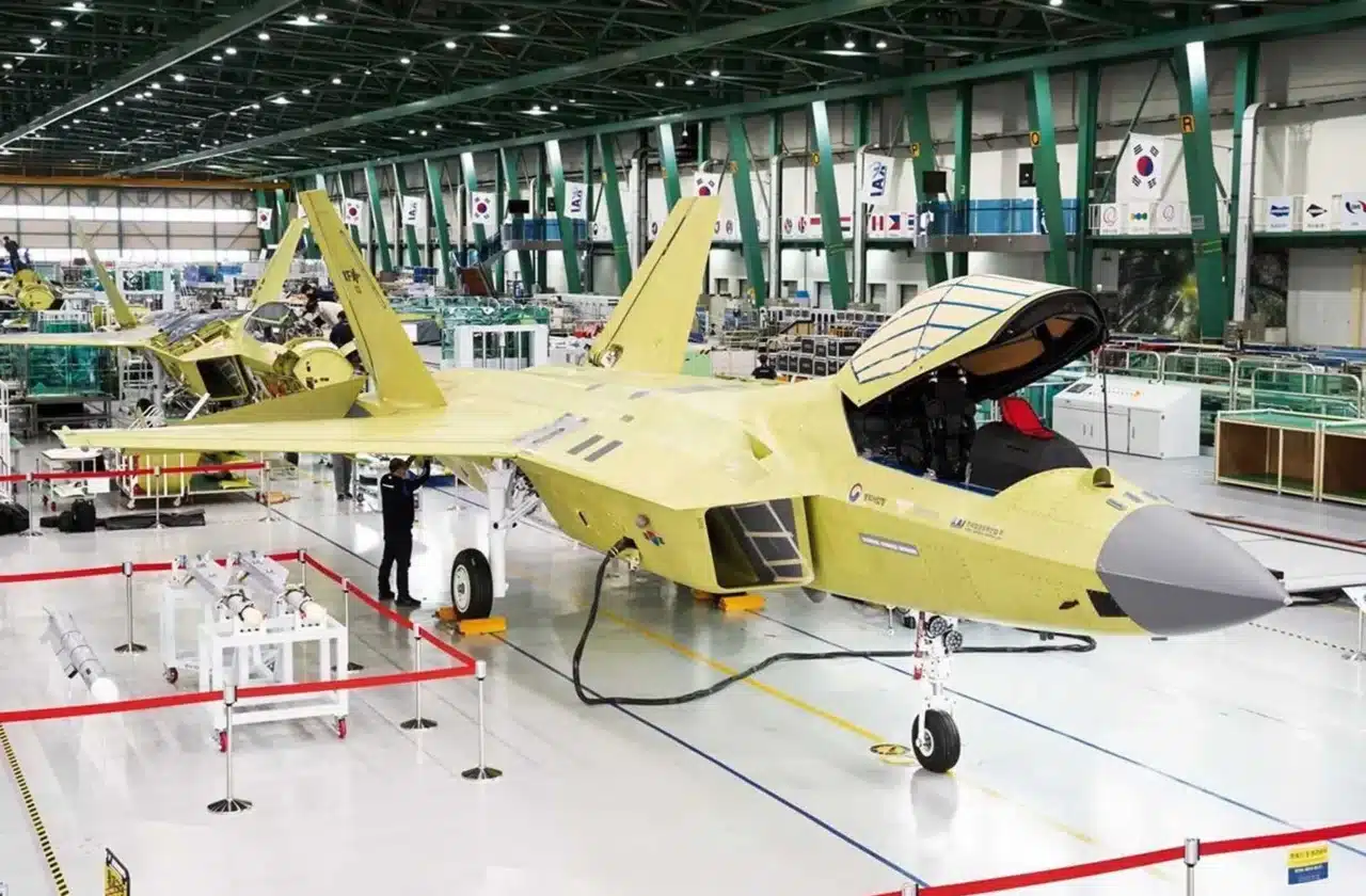 Le KF-21 Boramae sud-coréen revient dans le jeu indonésien avec 16 Block 2 à l’étude sous financement coréen 3 KAI Ligne assemblage KF-21 KAI