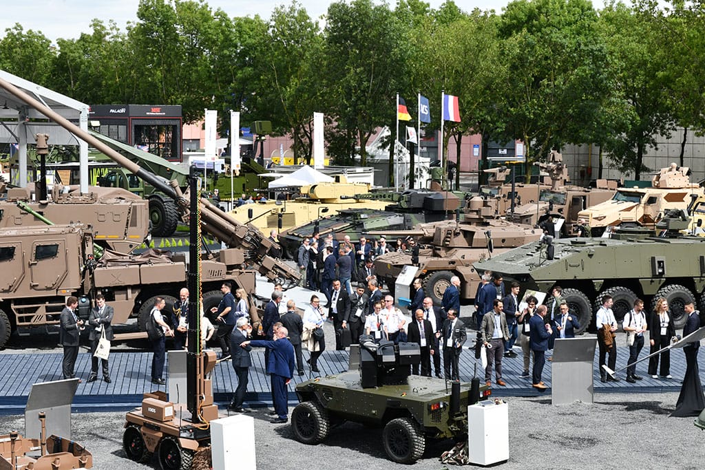 eurosatory-2026-la-derni-re-occasion-de-faire-des-stocks-d-armement